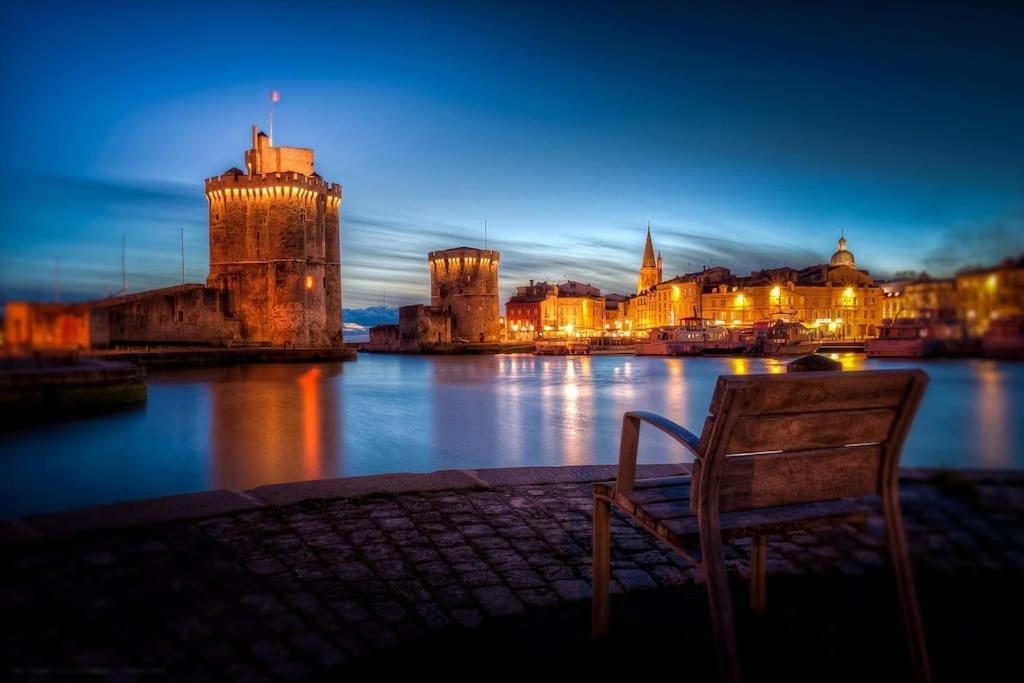 Maison Type Loft - Avec Parking En Plein Centre La Rochelle  Exterior foto
